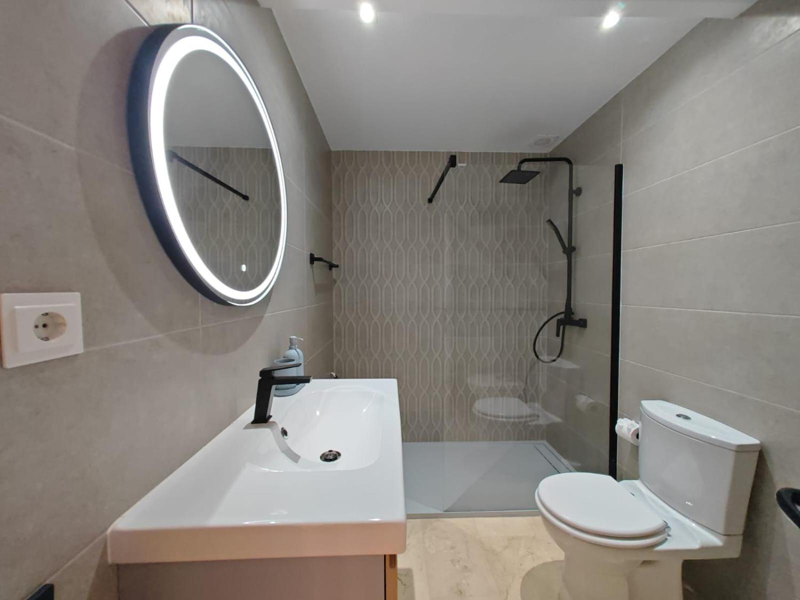 Beachfront Townhouse 埃斯特波纳 外观 照片